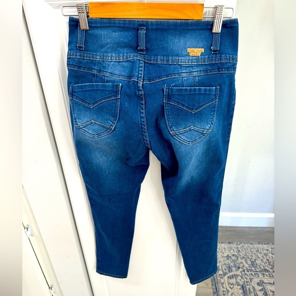 Tush Push columbian stretch skinny blue medium wash jeans size 7 28x35 Sexy